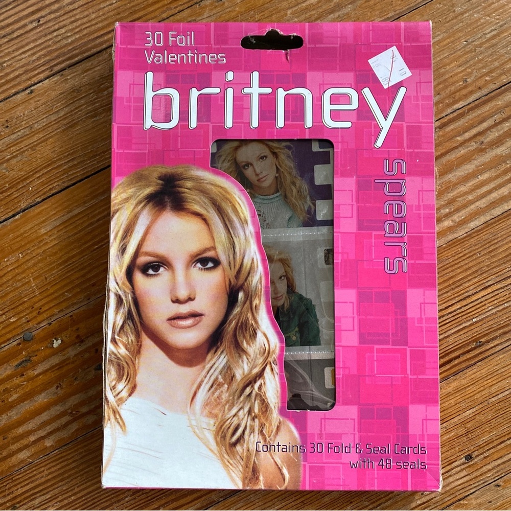 Vintage BRITNEY SPEARS Foil Valentines Y2K 30 Fold And Seal Cards w/ Seals NOS!